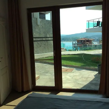 Διαμέρισμα Panoramic Sea View With Pool Σωζόπολη