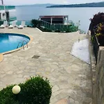 Panoramic Sea View With Pool Apartament Sozopol