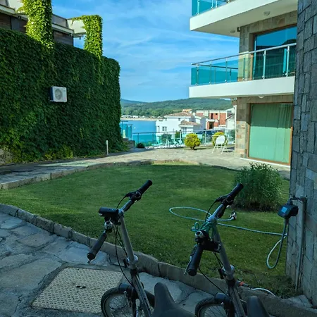 Apartament Panoramic Sea View With Pool