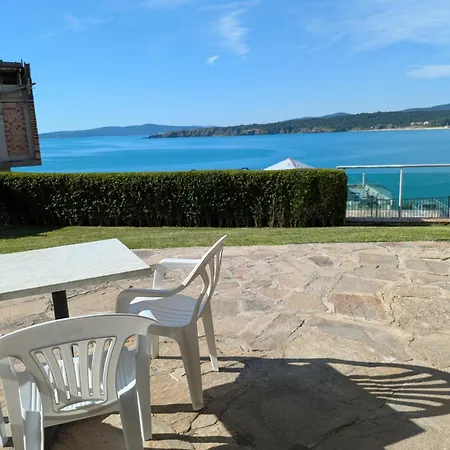 Apartament Panoramic Sea View With Pool