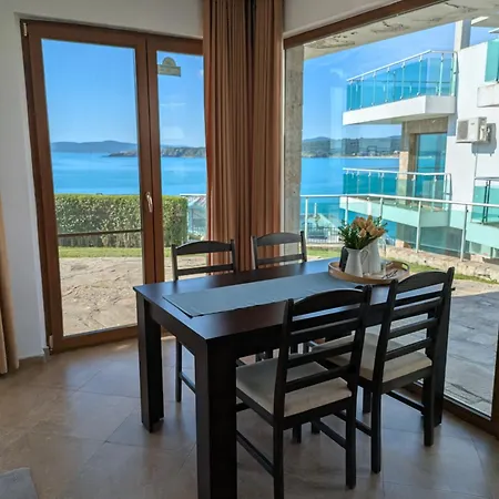 Apartament Panoramic Sea View With Pool *